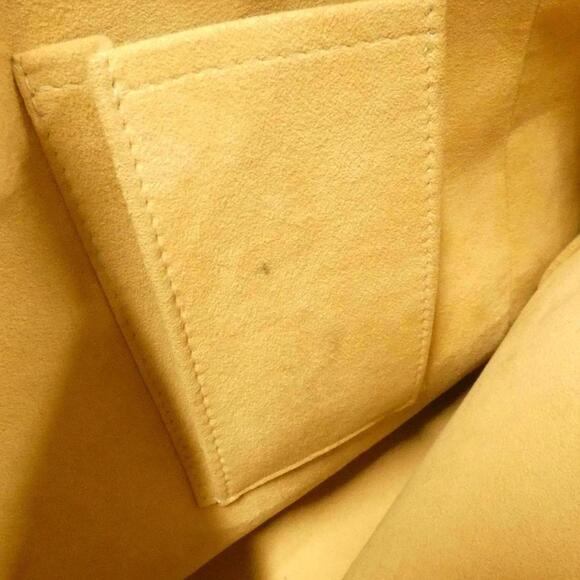 LOUIS VUITTON Brown Monogram Looping GM Shoulder Bag - Picture 8 of 8